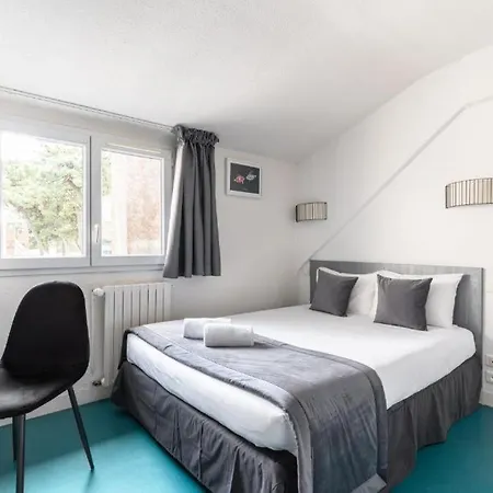 Le 106 Hotell 2*
