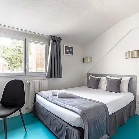 Le 106 Hotel 2*